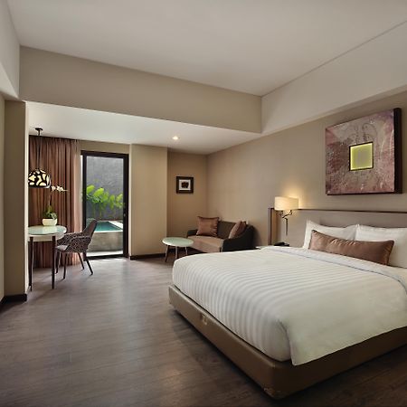 Mercure Bali Legian Exterior photo