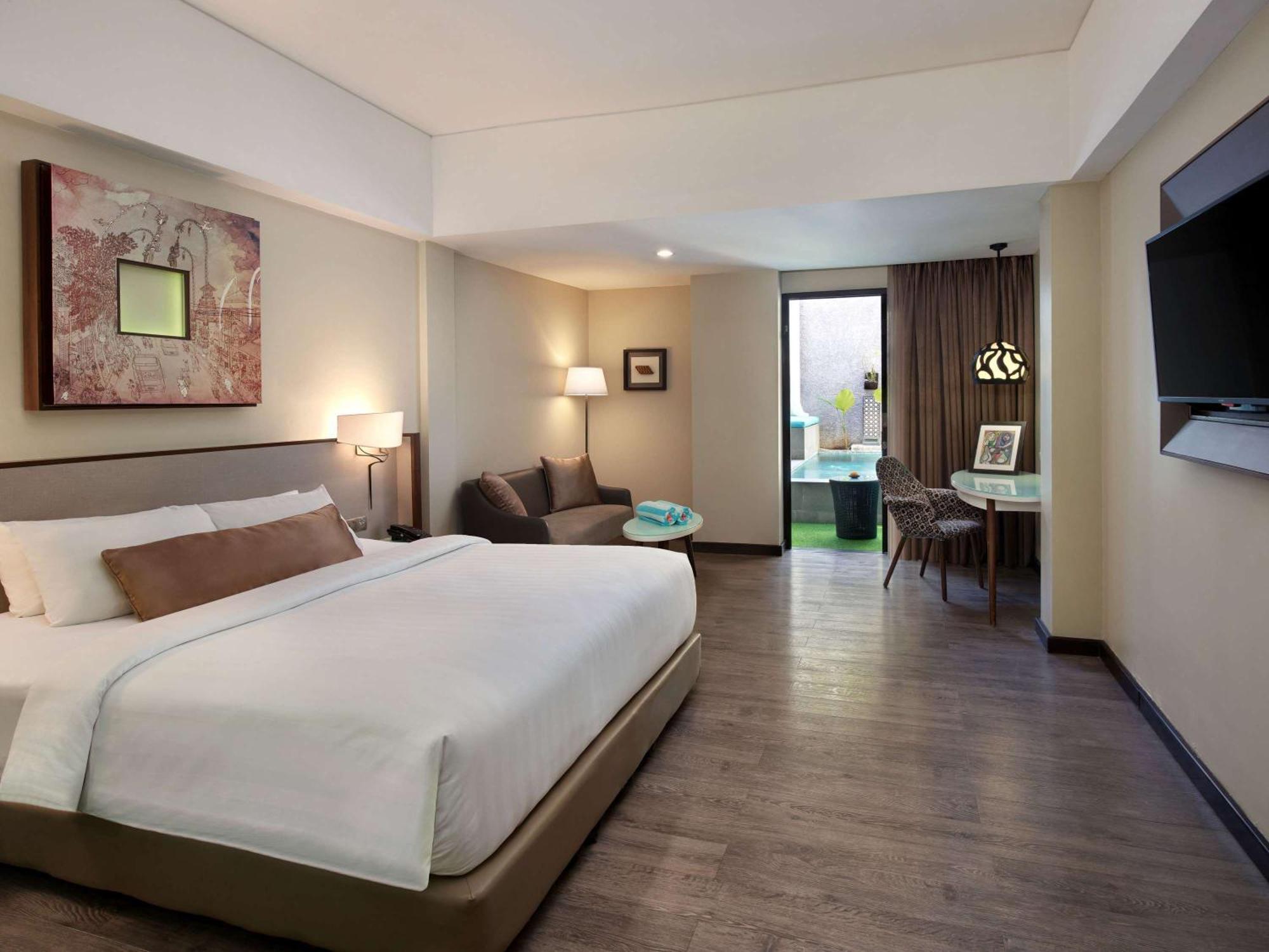 Mercure Bali Legian Exterior photo