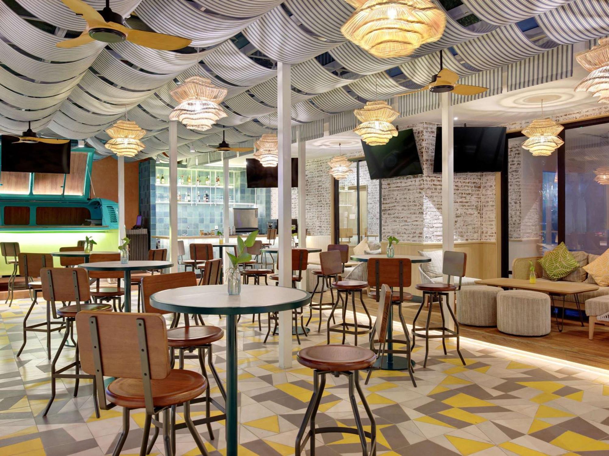 Mercure Bali Legian Exterior photo
